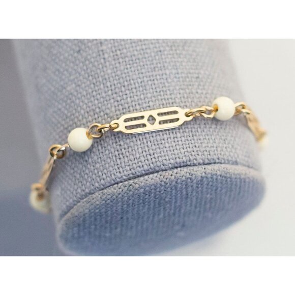 Celtic Modest Gold Link Bracelet 7 1/2 Inch by Avon - T1 - Picture 2 of 3